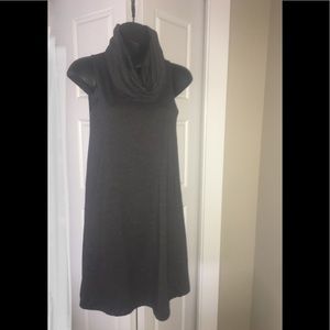 🌾 2/$25 cowl neck dress